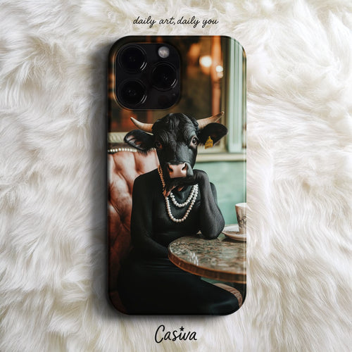 'High Society Cow' Tasarım Telefon Kılıfı
