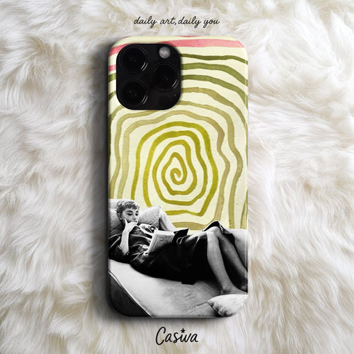 Casiva "Retro Reading Swirl" Tasarım Telefon Kılıfı – Vintage Serisi