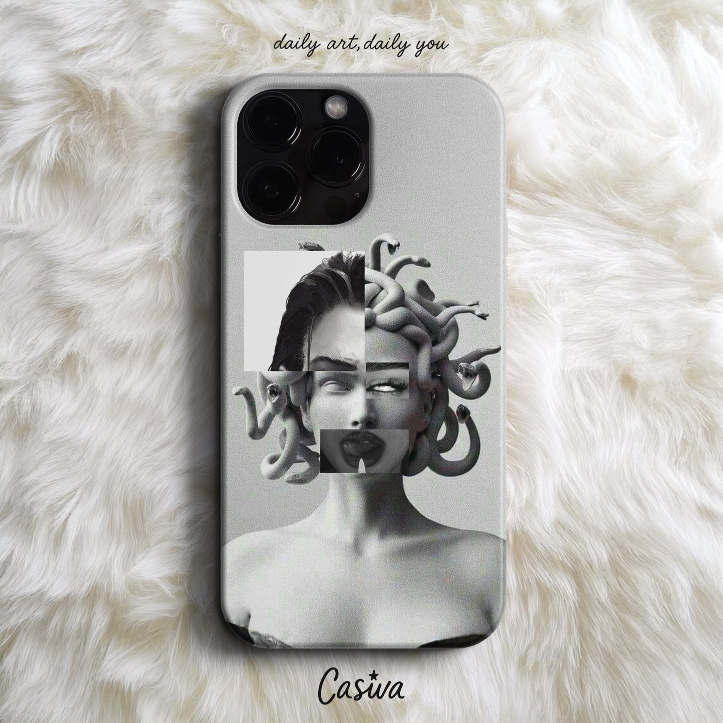 'Chaotic Medusa' Tasarım Telefon Kılıfı