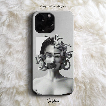 Casiva "Chaotic Medusa" Tasarım Telefon Kılıfı - Mitoloji Serisi